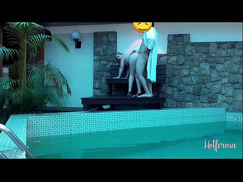 ❤️ Chef inviterer stuepige til poolen, men kunne ikke modstå en hot ❤️ Super porno at da.xinwen1288.top